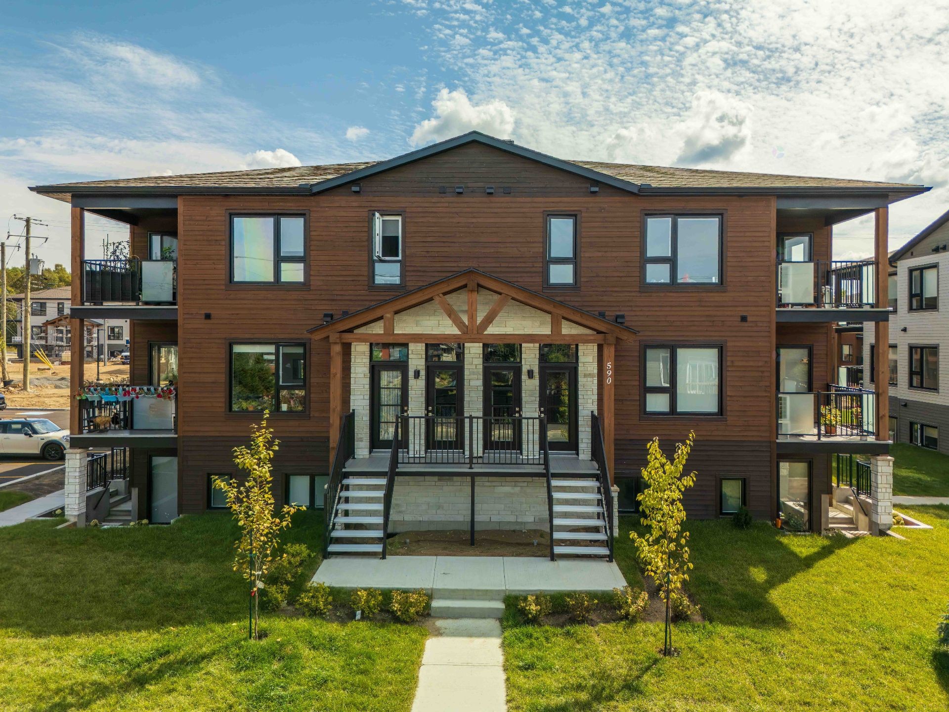 Façade - 300-635 Rue Légaré, Mont-Tremblant, QC - Outdoor With Facade