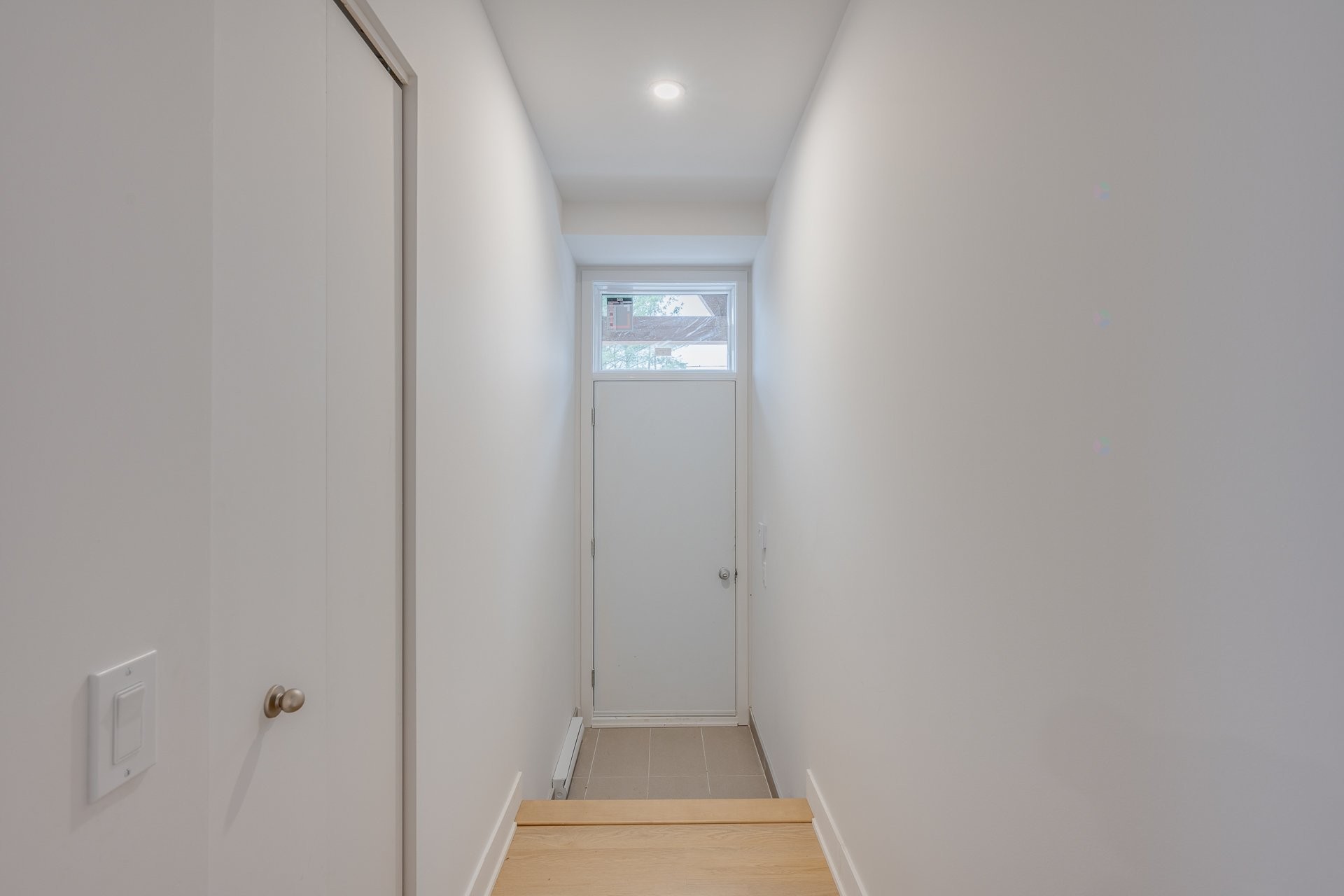 Mud Room - 100-645 Rue Légaré, Mont-Tremblant, QC - Indoor Photo Showing Other Room