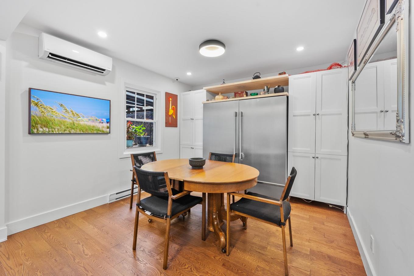 Dining room - 1516 Av. De L'Église, Longueuil (Le Vieux-Longueuil), QC - Indoor Photo Showing Dining Room