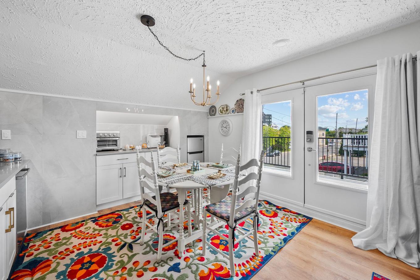 Family room - 1516 Av. De L'Église, Longueuil (Le Vieux-Longueuil), QC - Indoor