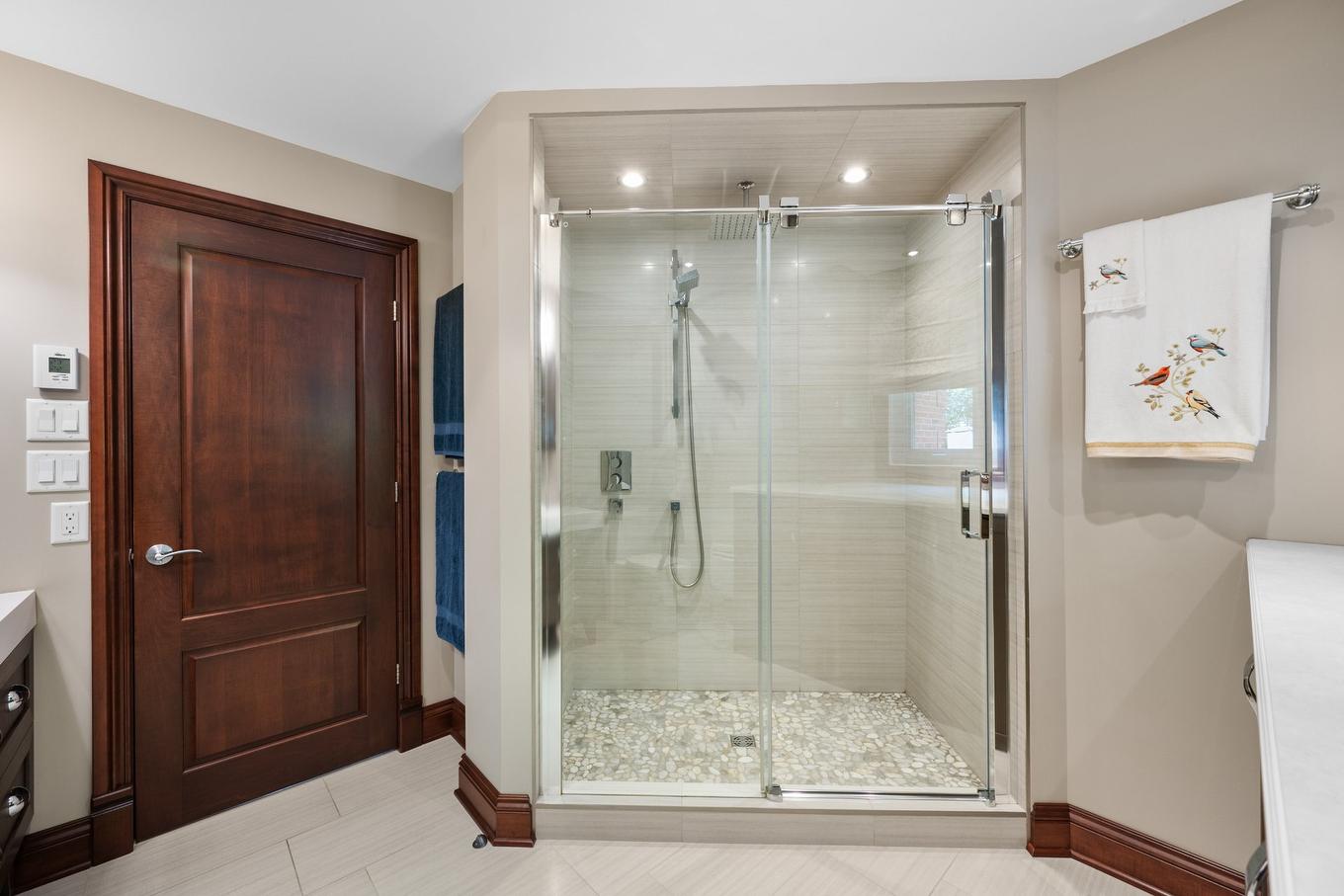 Bathroom - 95 Ch. Des Quarante, Saint-Mathias-Sur-Richelieu, QC - Indoor Photo Showing Bathroom