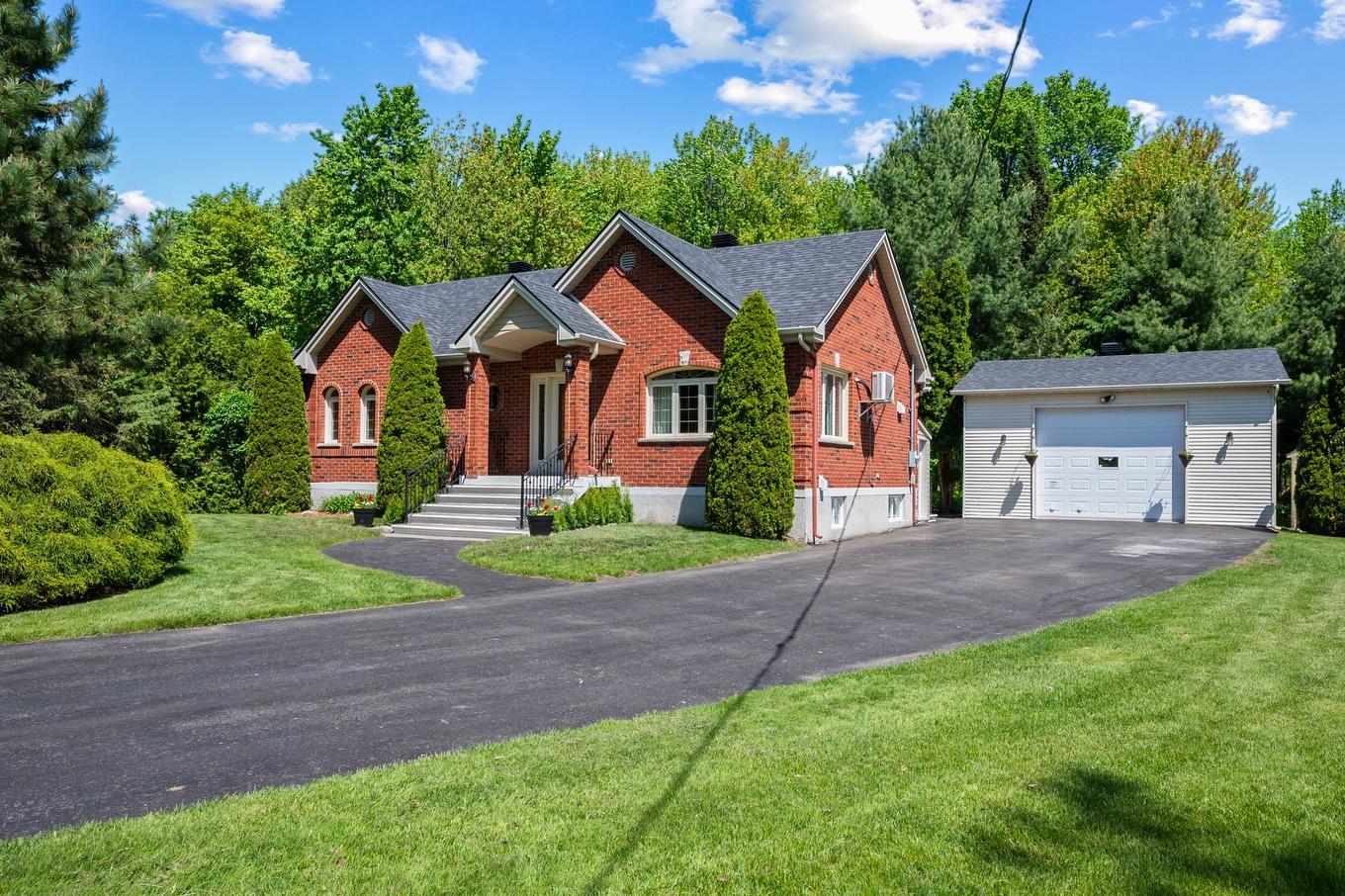 Frontage - 95 Ch. Des Quarante, Saint-Mathias-Sur-Richelieu, QC - Outdoor With Facade