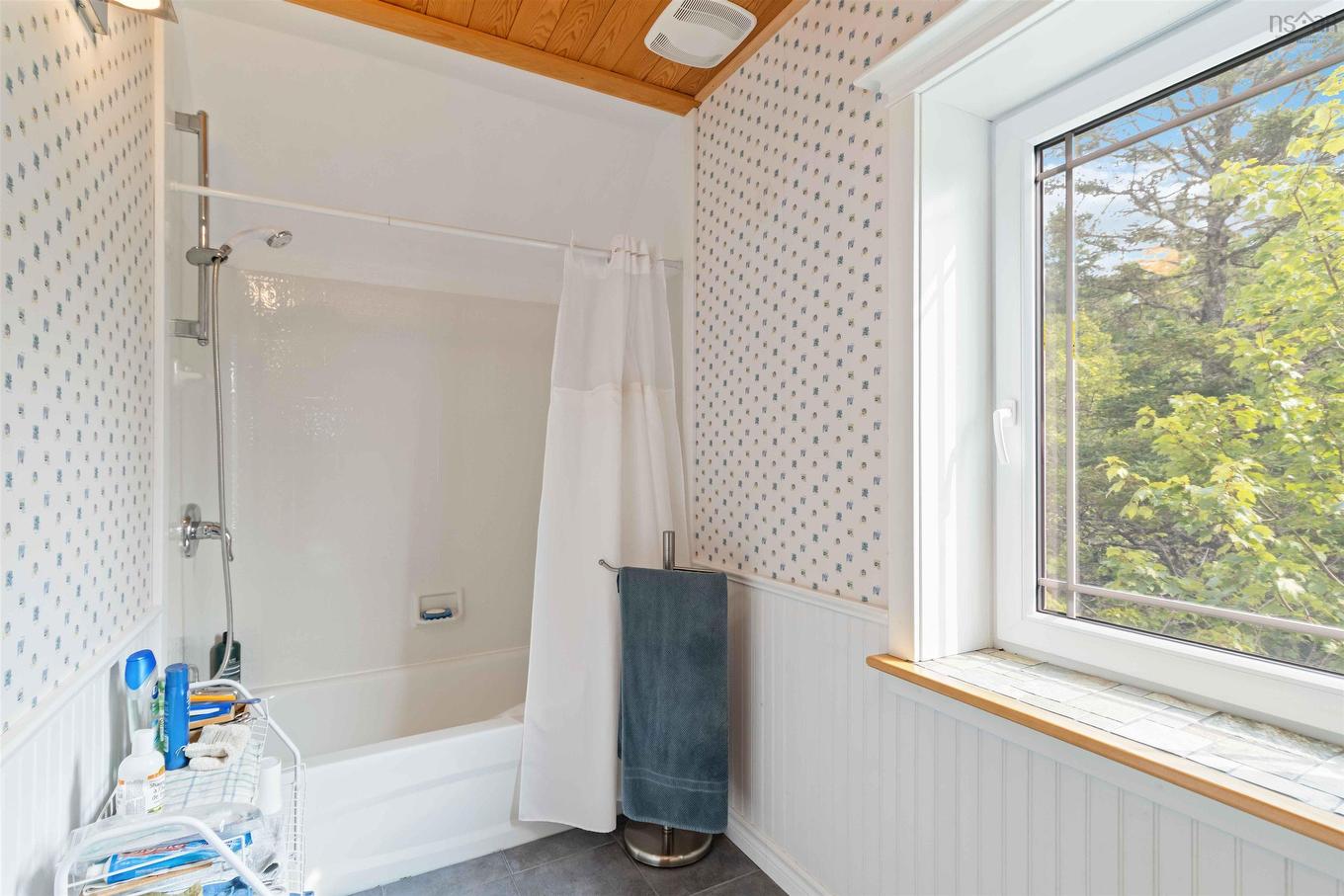 40 Big Rock Lane, East Chester, NS