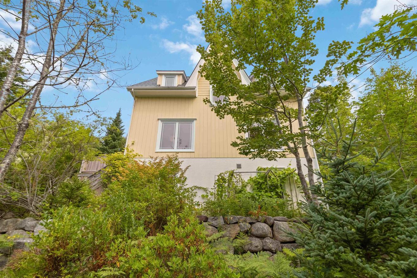 40 Big Rock Lane, East Chester, NS