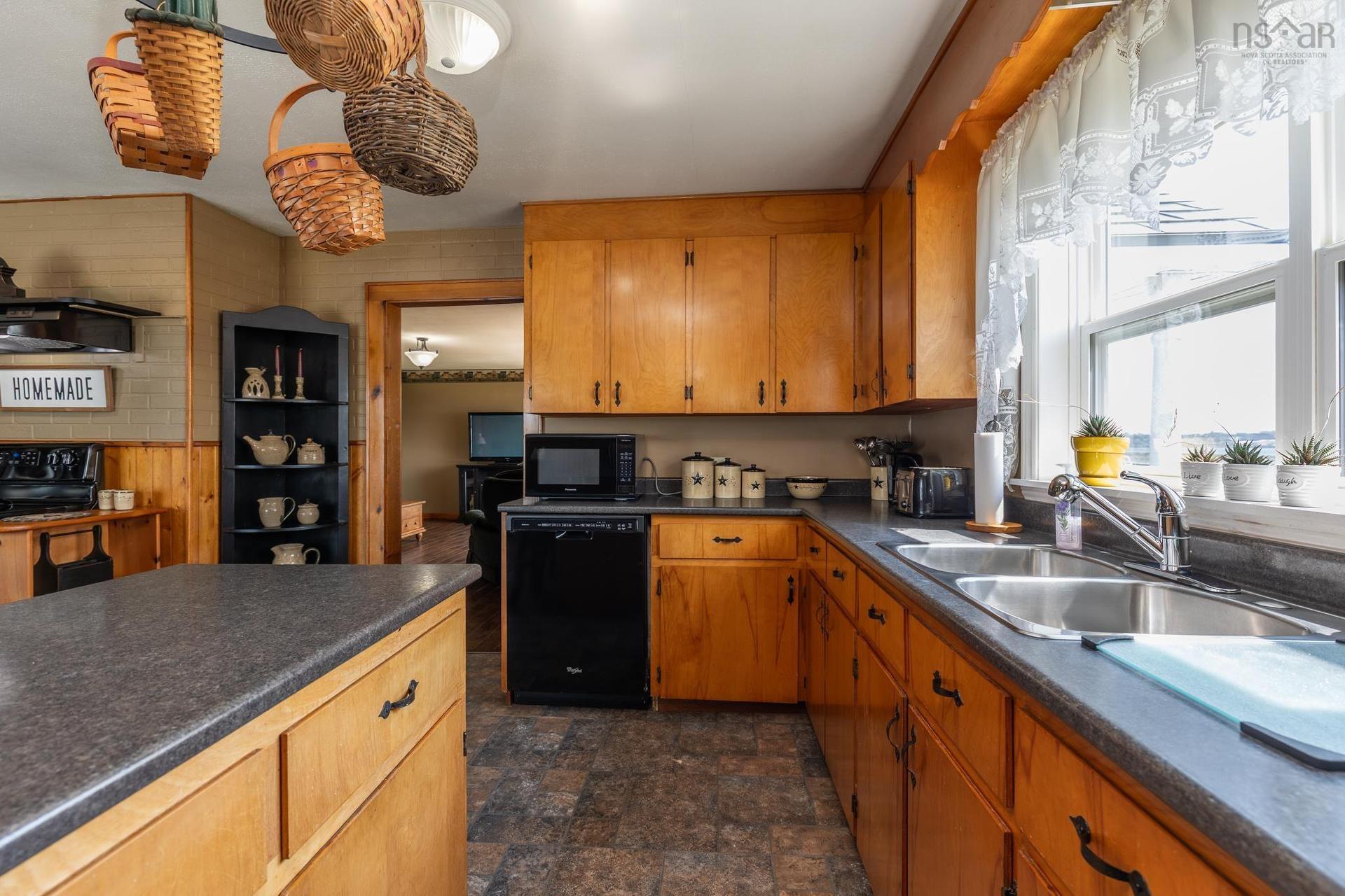 926 Highway 304, Overton, NS