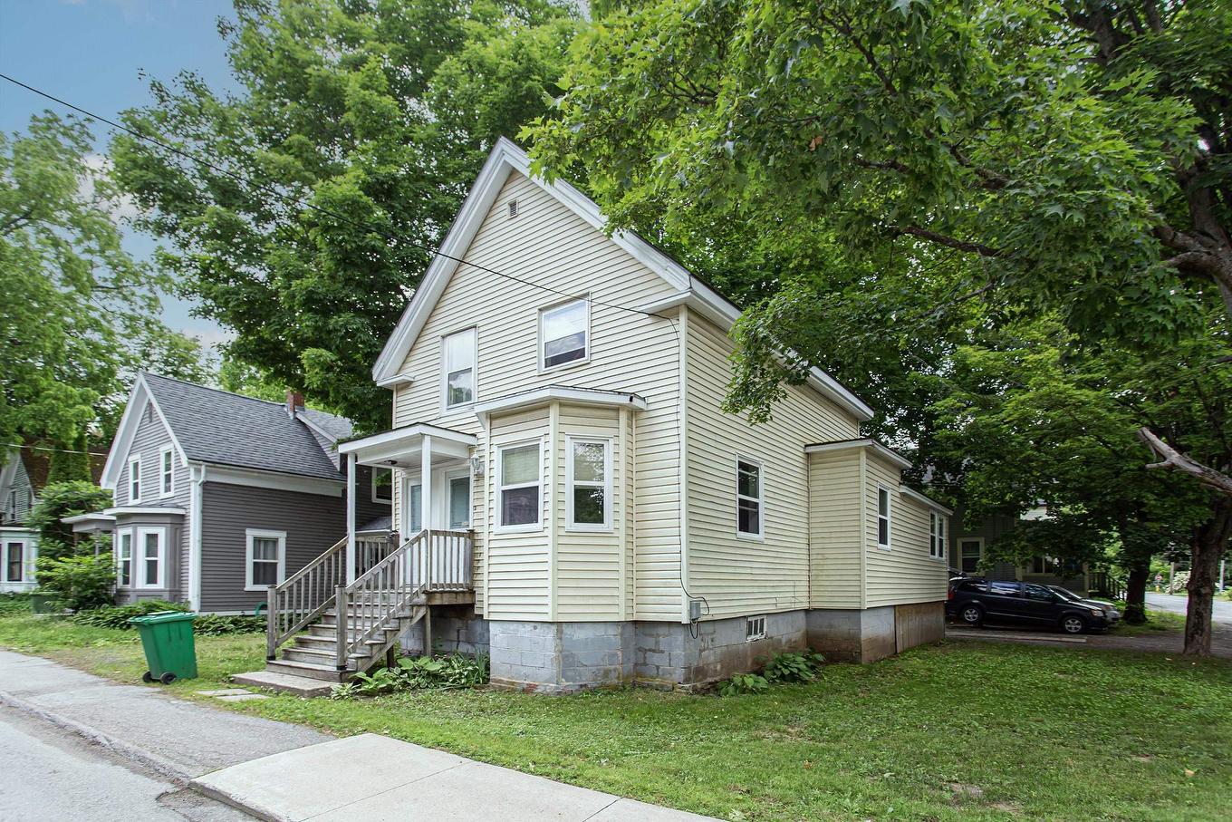 27 Canaan Avenue, Kentville, NS