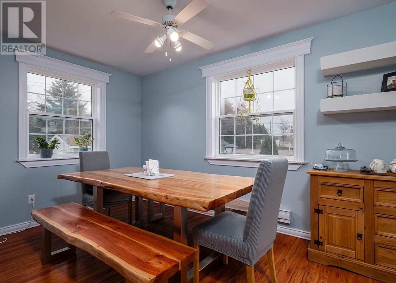 24-26 Frecker Place, Placentia, NL - Indoor Photo Showing Dining Room