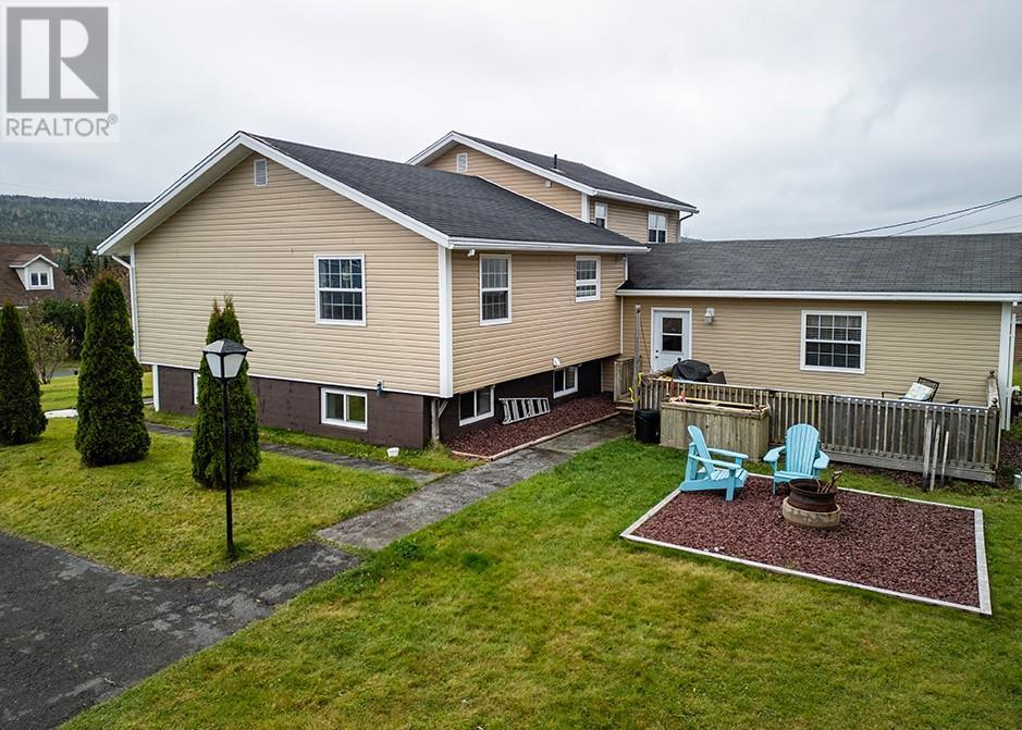 24-26 Frecker Place, Placentia, NL - Outdoor With Exterior