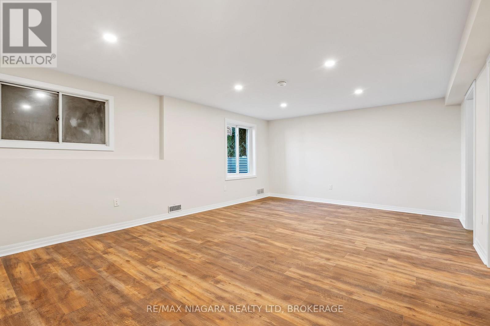 57 Lorne Street, St. Catharines (E. Chester), ON - Indoor Photo Showing Other Room