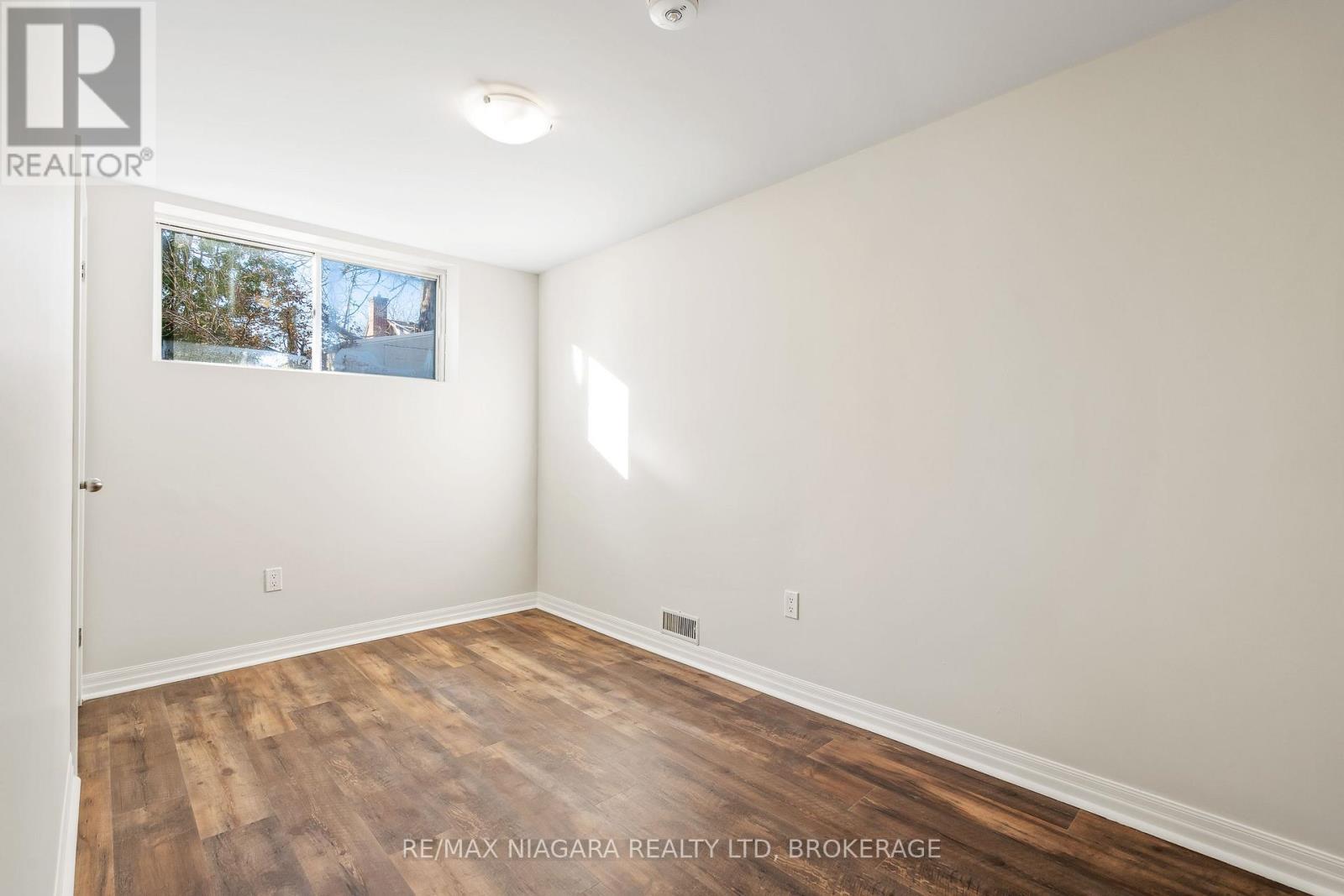 57 Lorne Street, St. Catharines (E. Chester), ON - Indoor Photo Showing Other Room