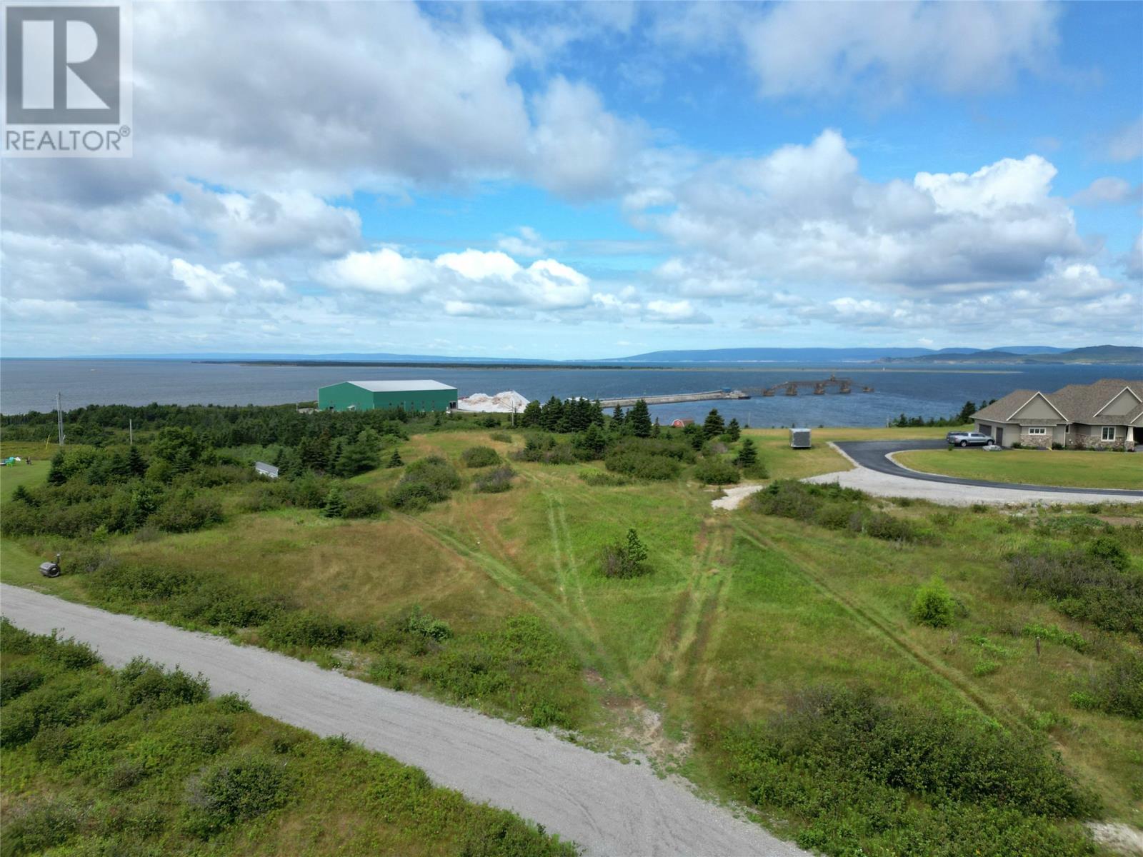 26 Farm Road, St. George'S, NL