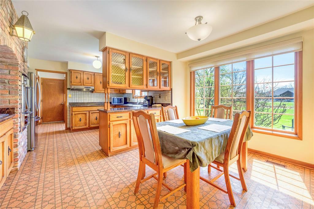 4731 St Clair Parkway, Port Lambton, ON