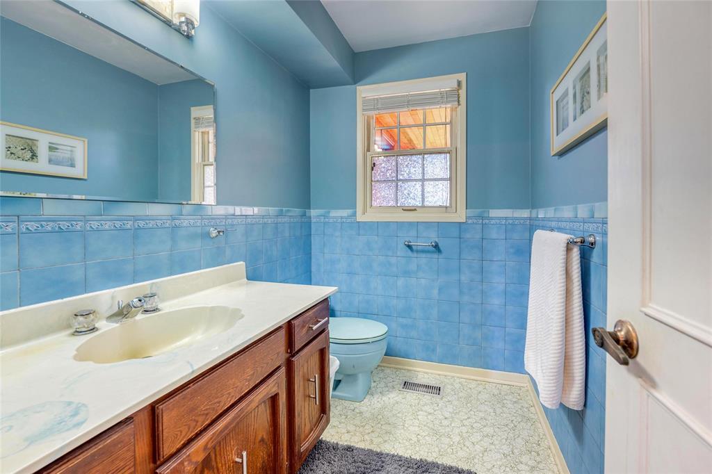 4731 St Clair Parkway, Port Lambton, ON