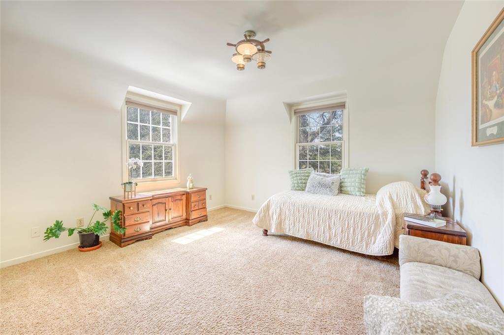 4731 St Clair Parkway, Port Lambton, ON