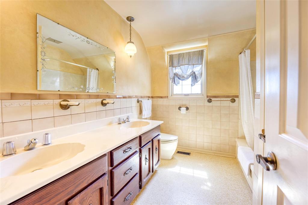 4731 St Clair Parkway, Port Lambton, ON