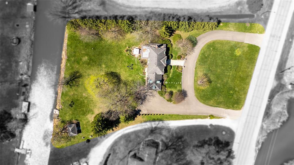 4731 St Clair Parkway, Port Lambton, ON