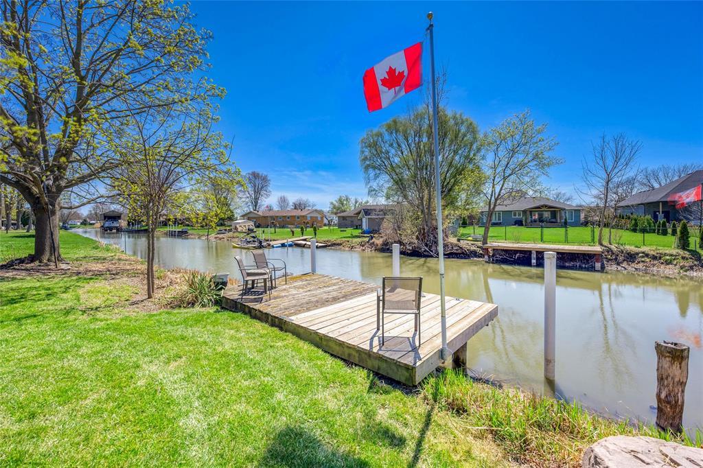 4731 St Clair Parkway, Port Lambton, ON