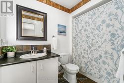 Primary Bedroom En-Suite -