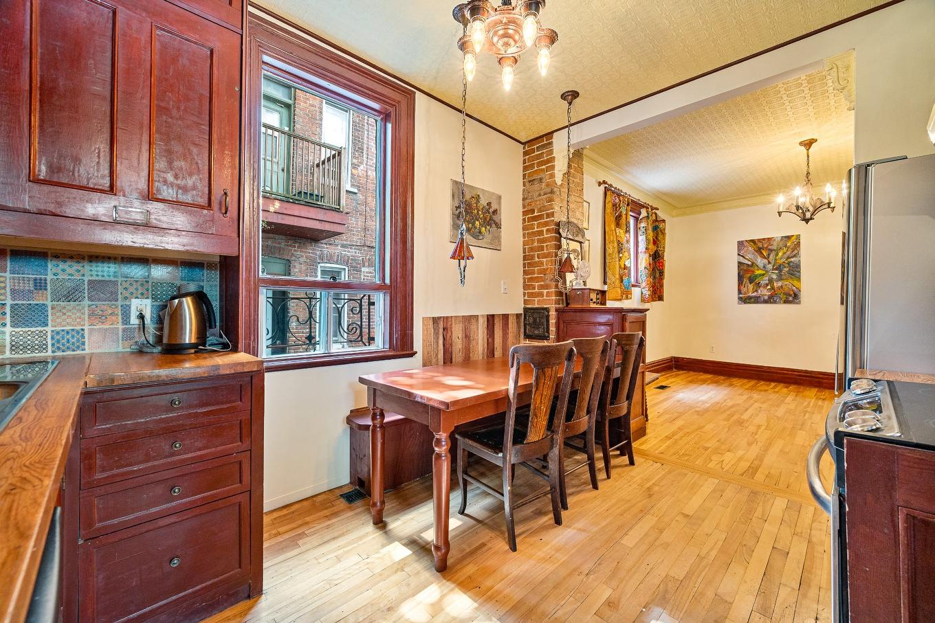 Dinette - 4017Z Rue De Bordeaux, Montréal (Le Plateau-Mont-Royal), QC - Indoor Photo Showing Dining Room