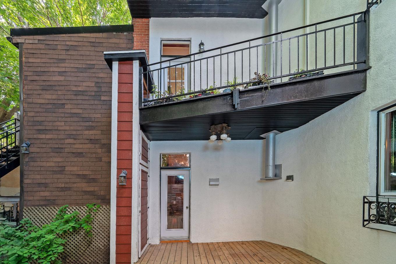 Back facade - 4017Z Rue De Bordeaux, Montréal (Le Plateau-Mont-Royal), QC - Outdoor With Exterior