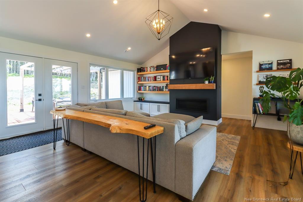 100 Mallory St, Saint John, NB