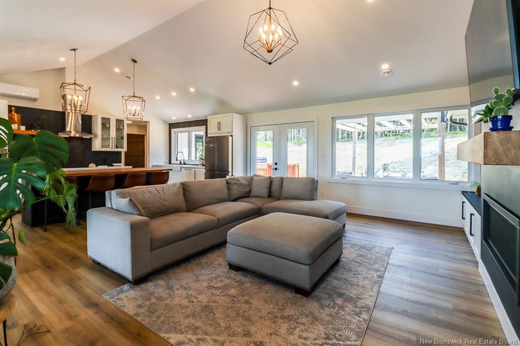 100 Mallory St, Saint John, NB