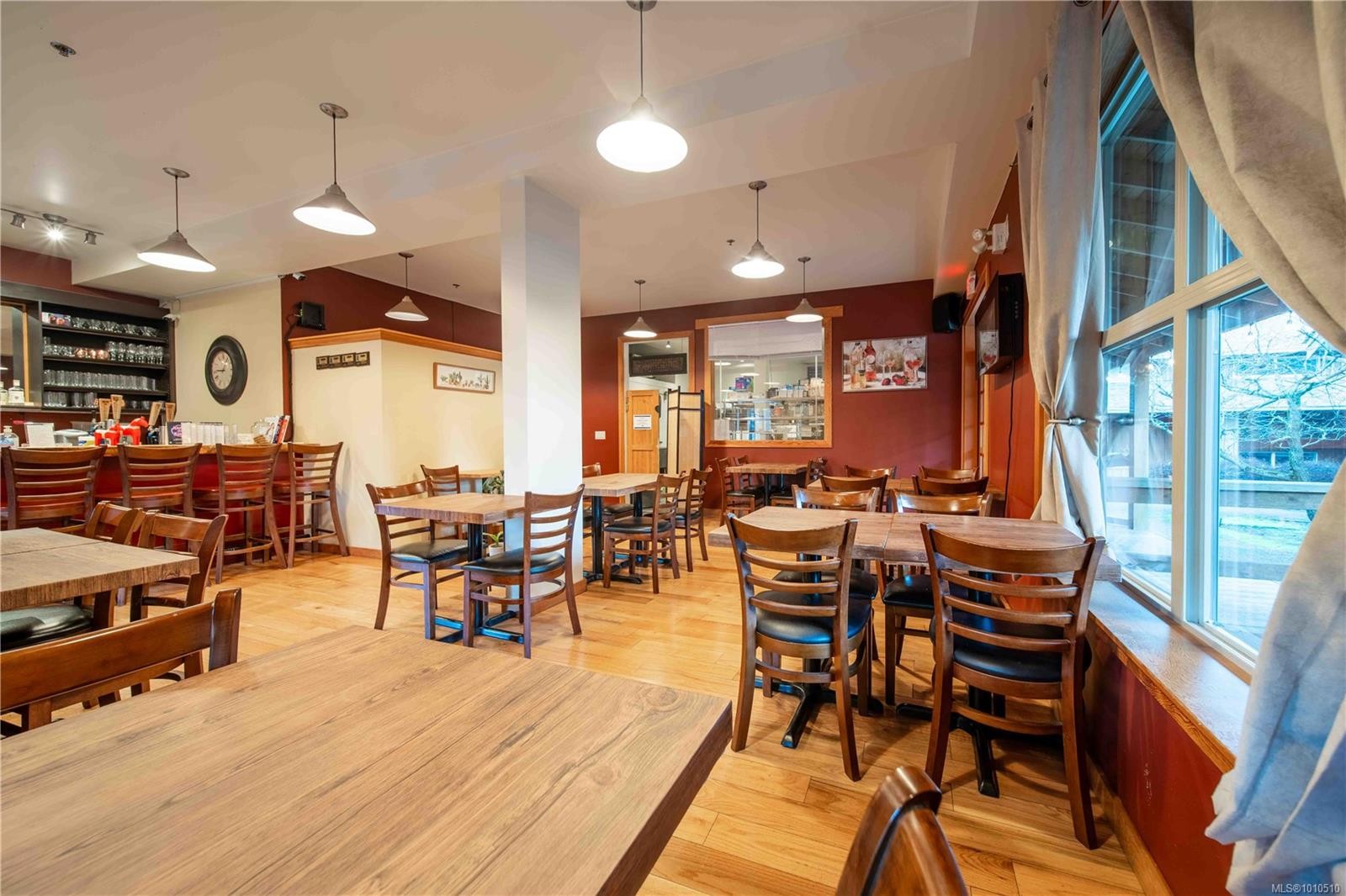 102-5281 Rutherford Rd, Nanaimo, BC