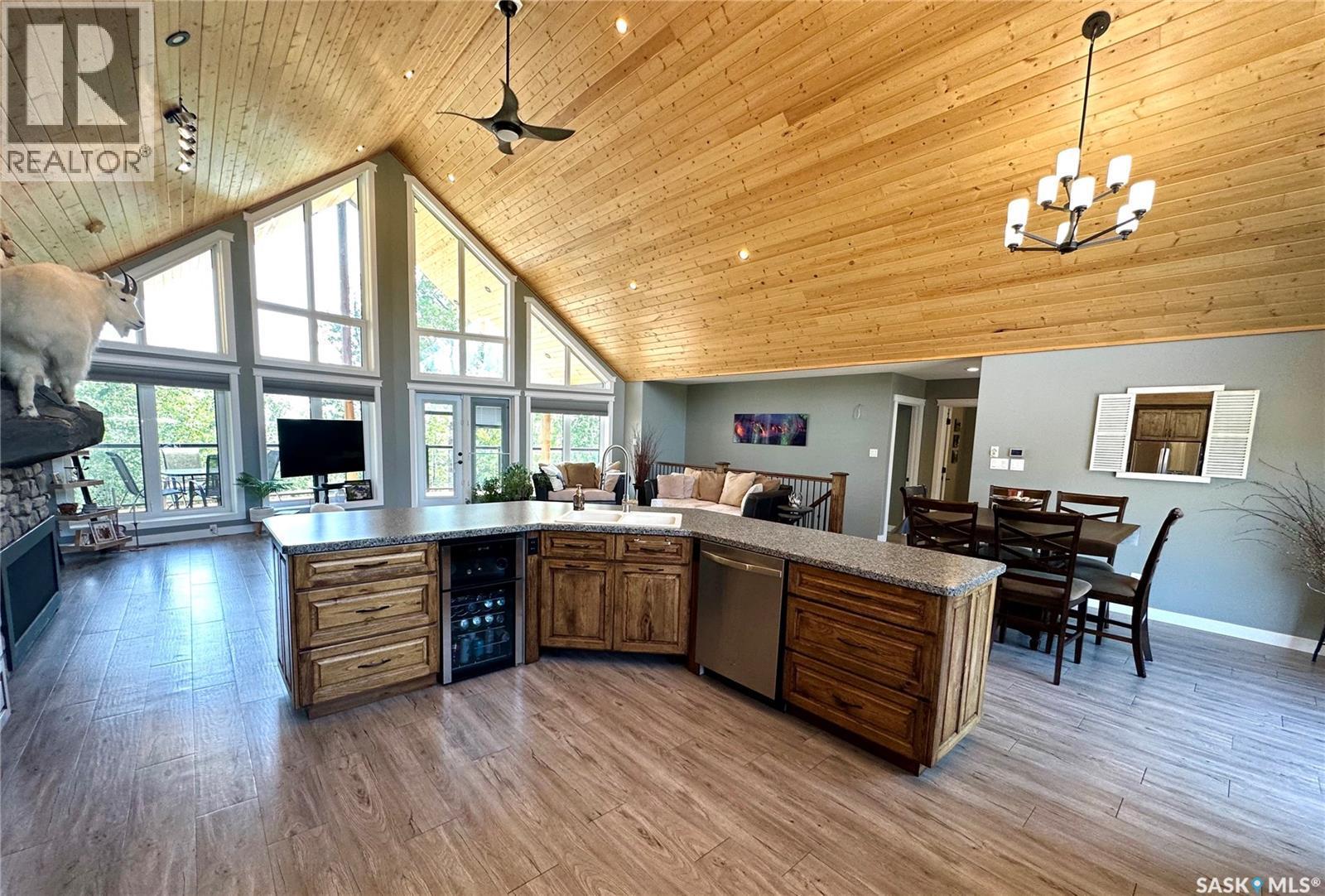 2 Derby Lane, Big Shell, SK - Indoor