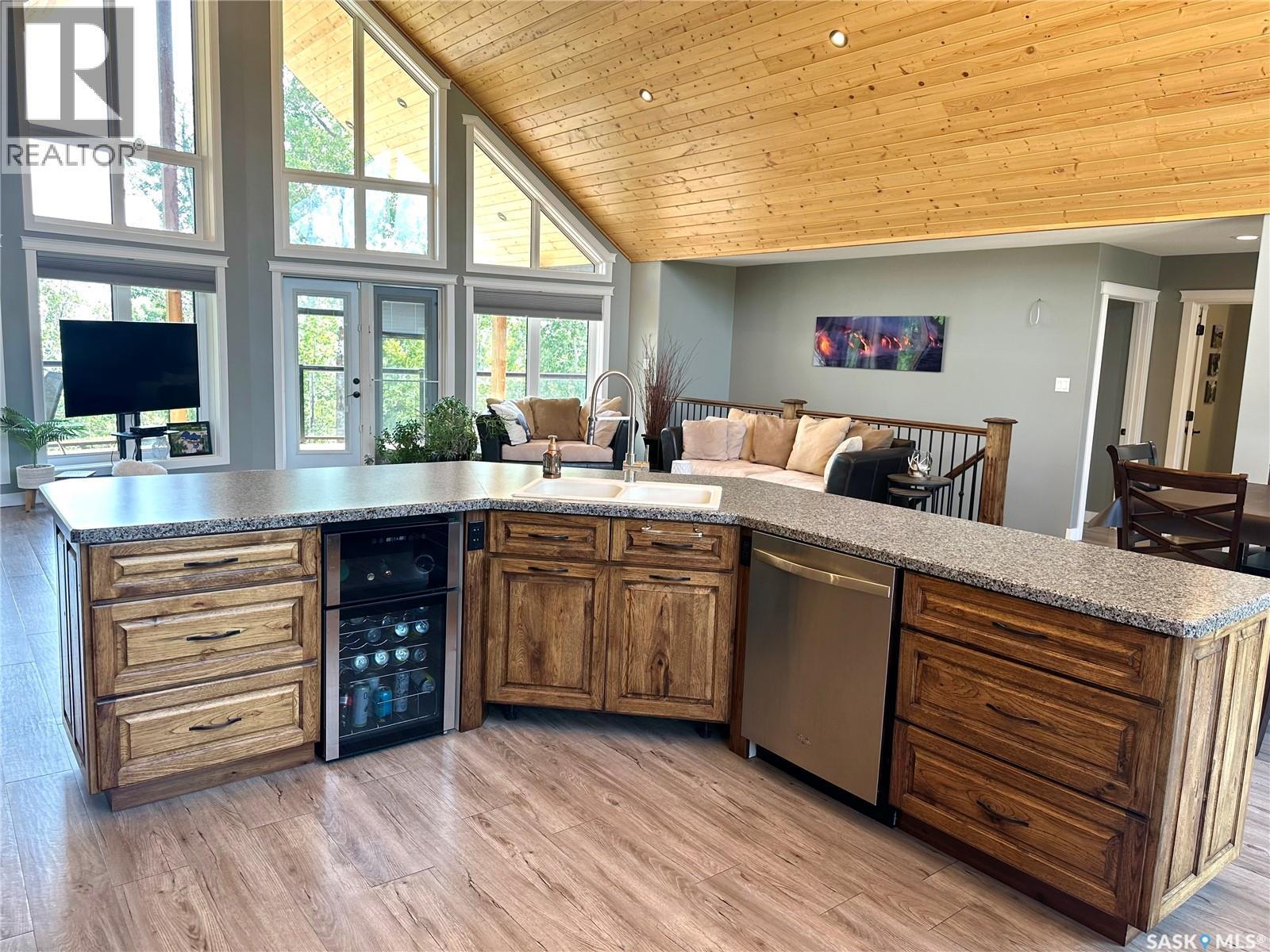 2 Derby Lane, Big Shell, SK - Indoor