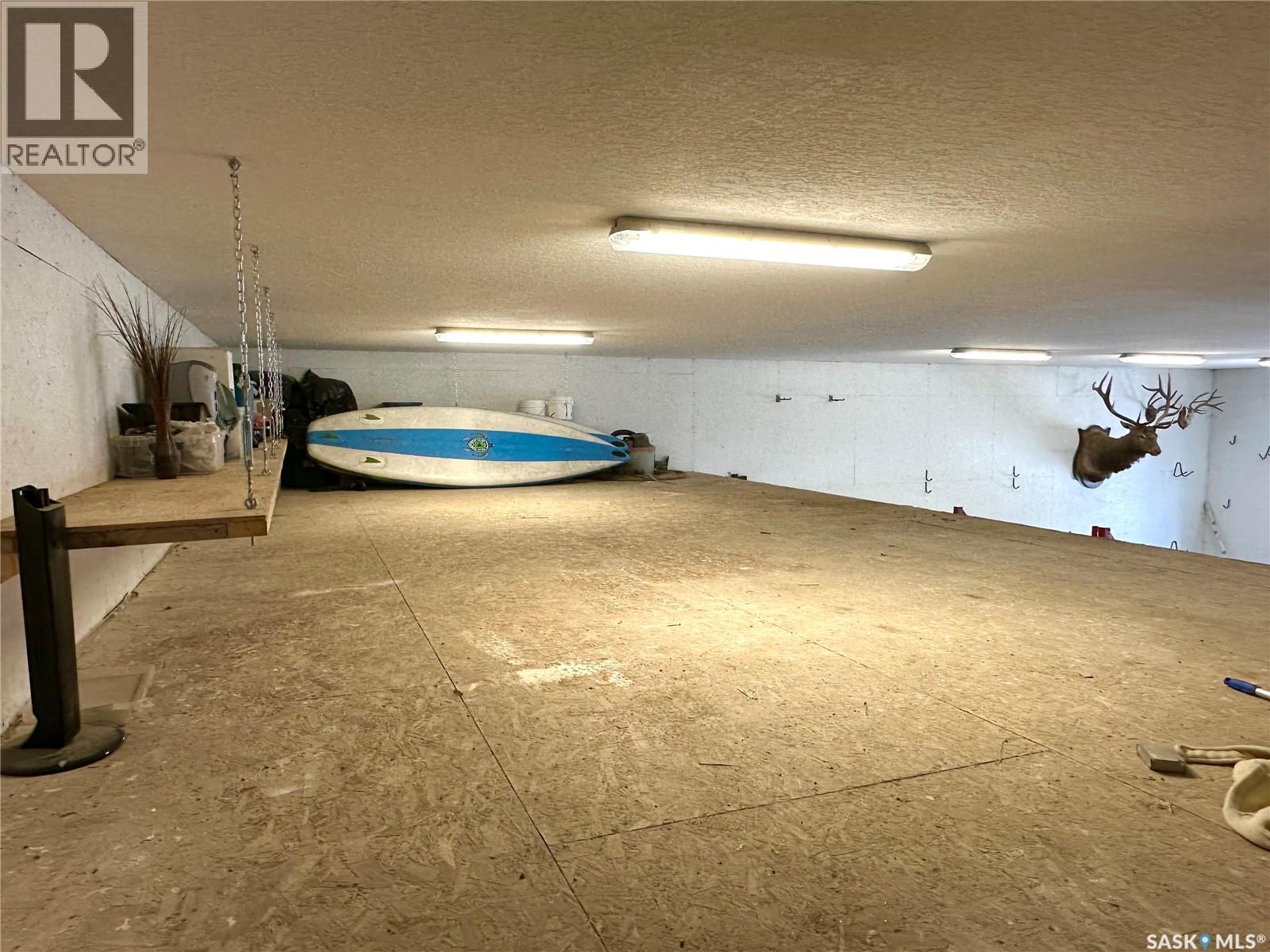 2 Derby Lane, Big Shell, SK - Indoor