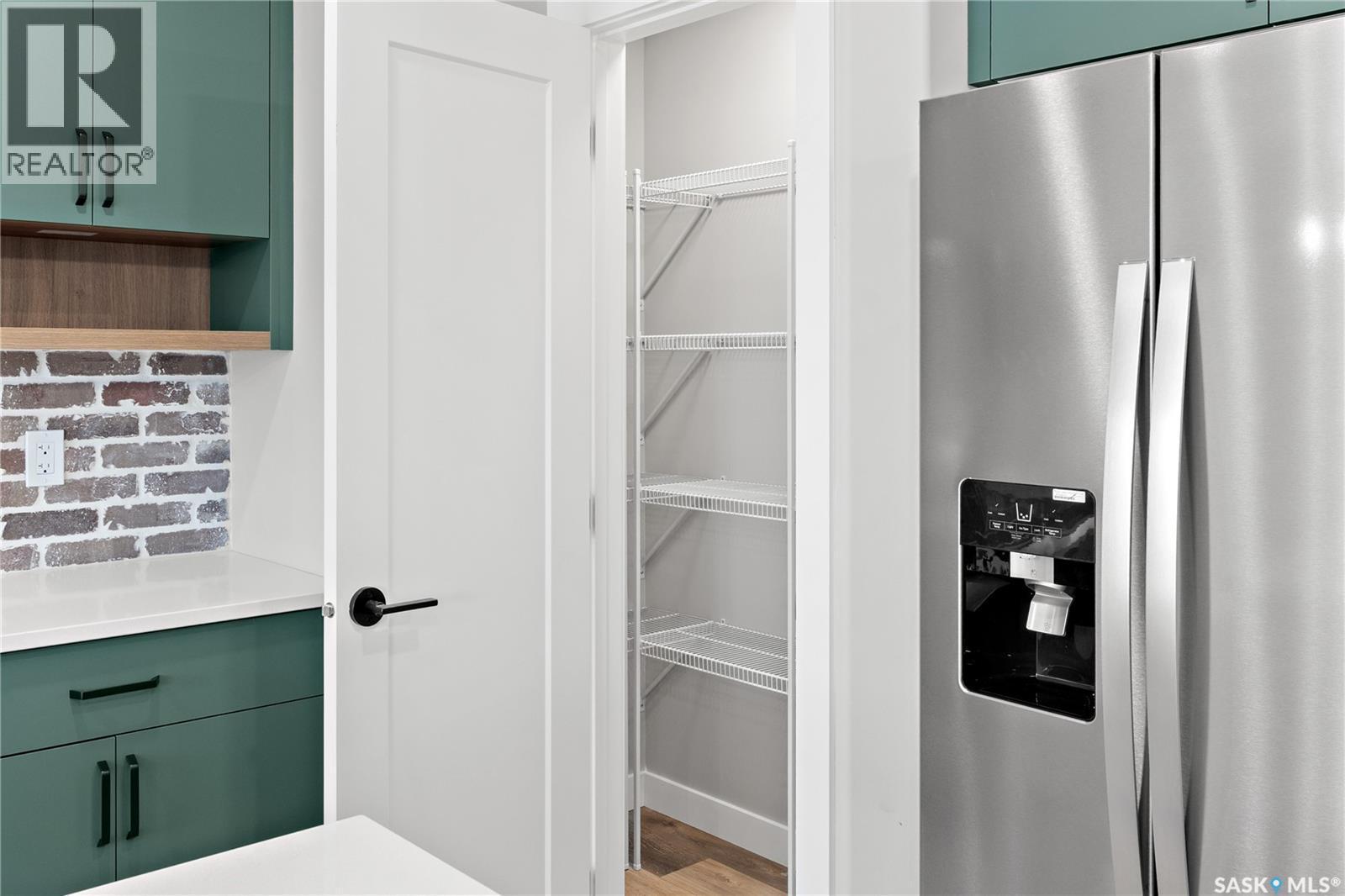 3080 Dumont Way, Regina, SK - Indoor Photo Showing Other Room