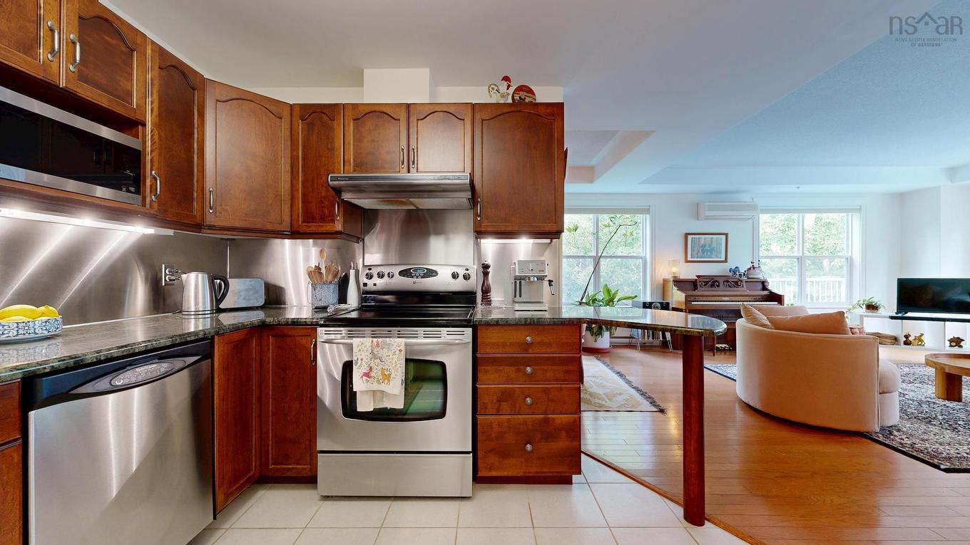 308 476 Main Street, Mahone Bay, NS