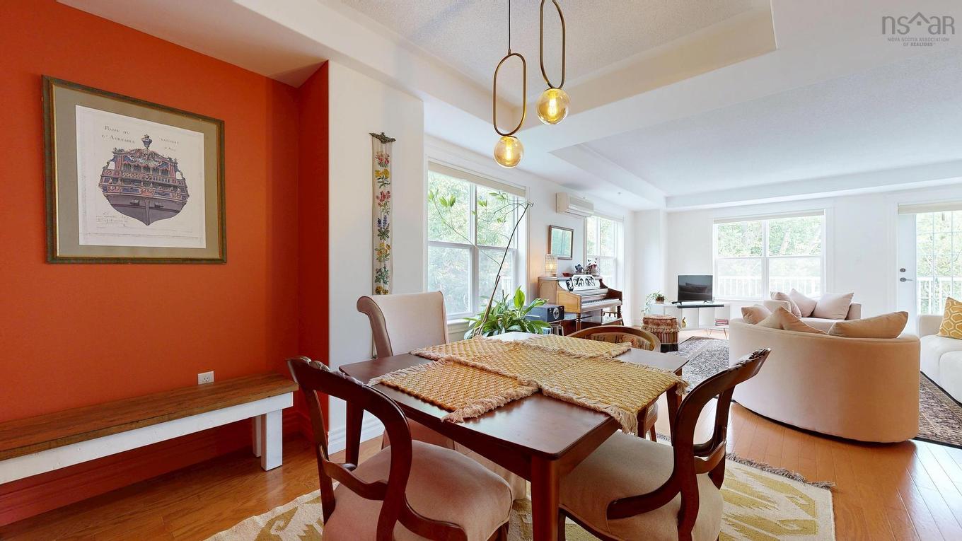 308 476 Main Street, Mahone Bay, NS