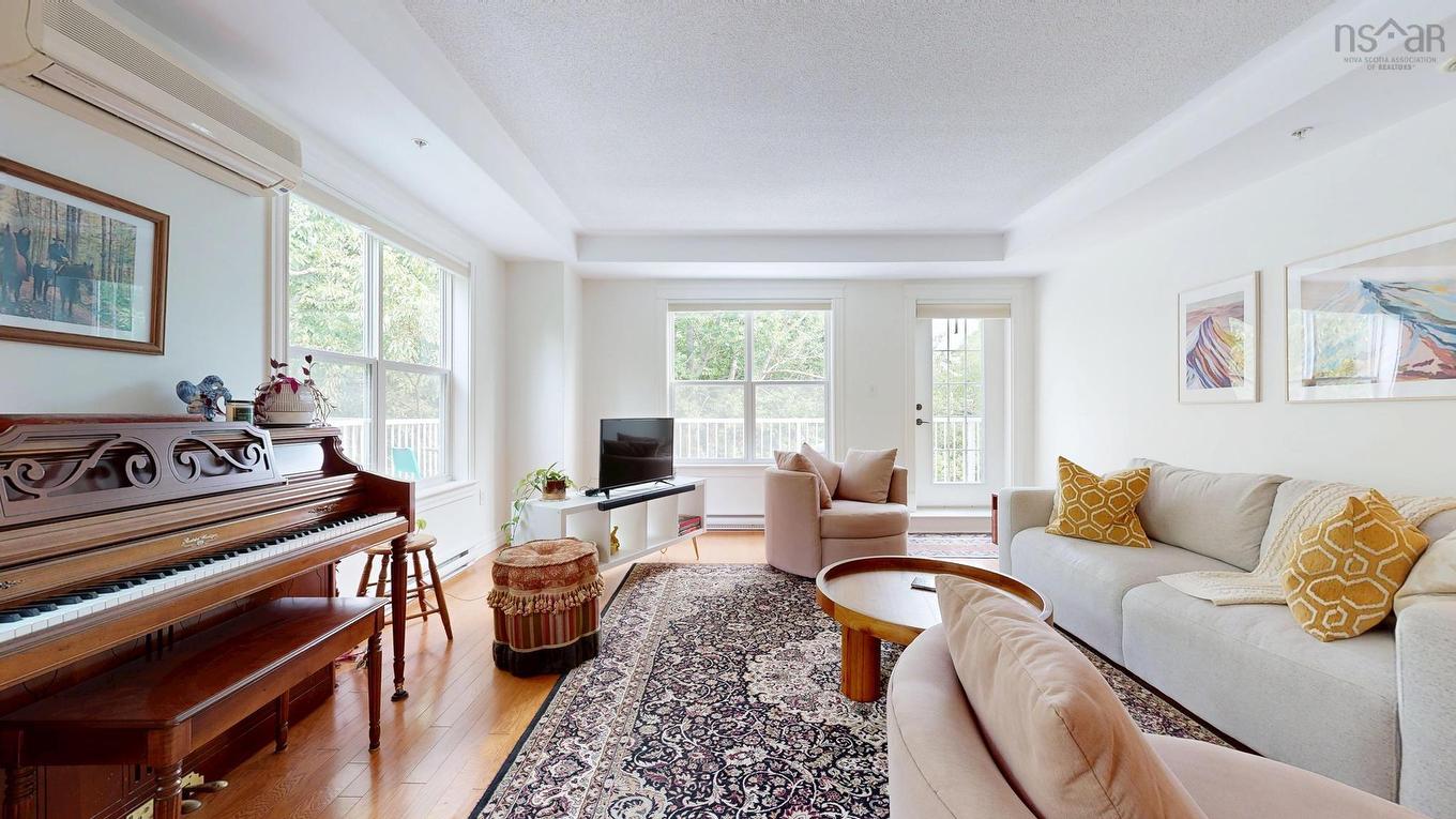 308 476 Main Street, Mahone Bay, NS