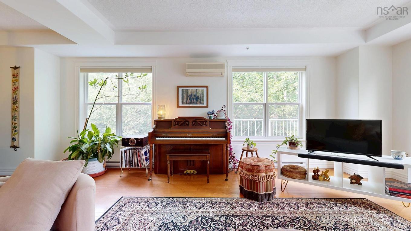 308 476 Main Street, Mahone Bay, NS