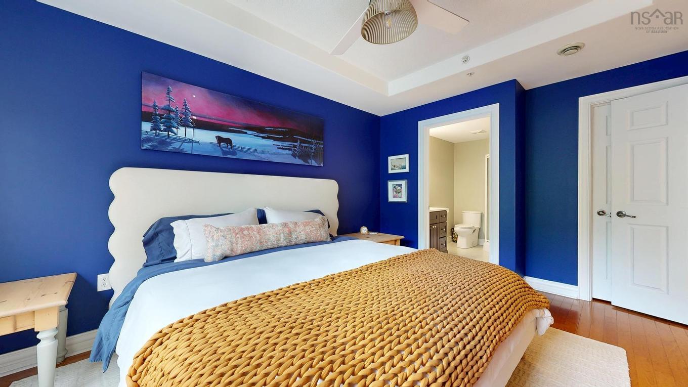 308 476 Main Street, Mahone Bay, NS