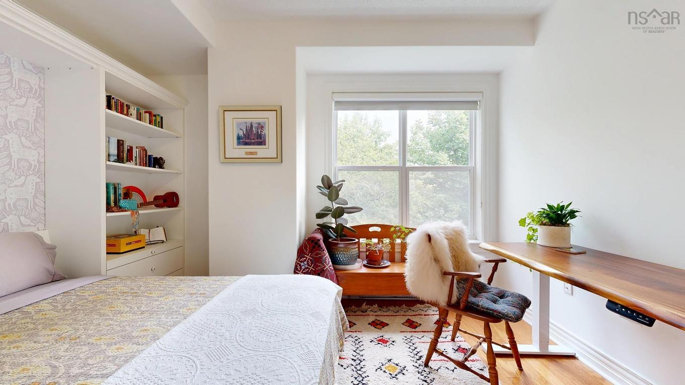 308 476 Main Street, Mahone Bay, NS