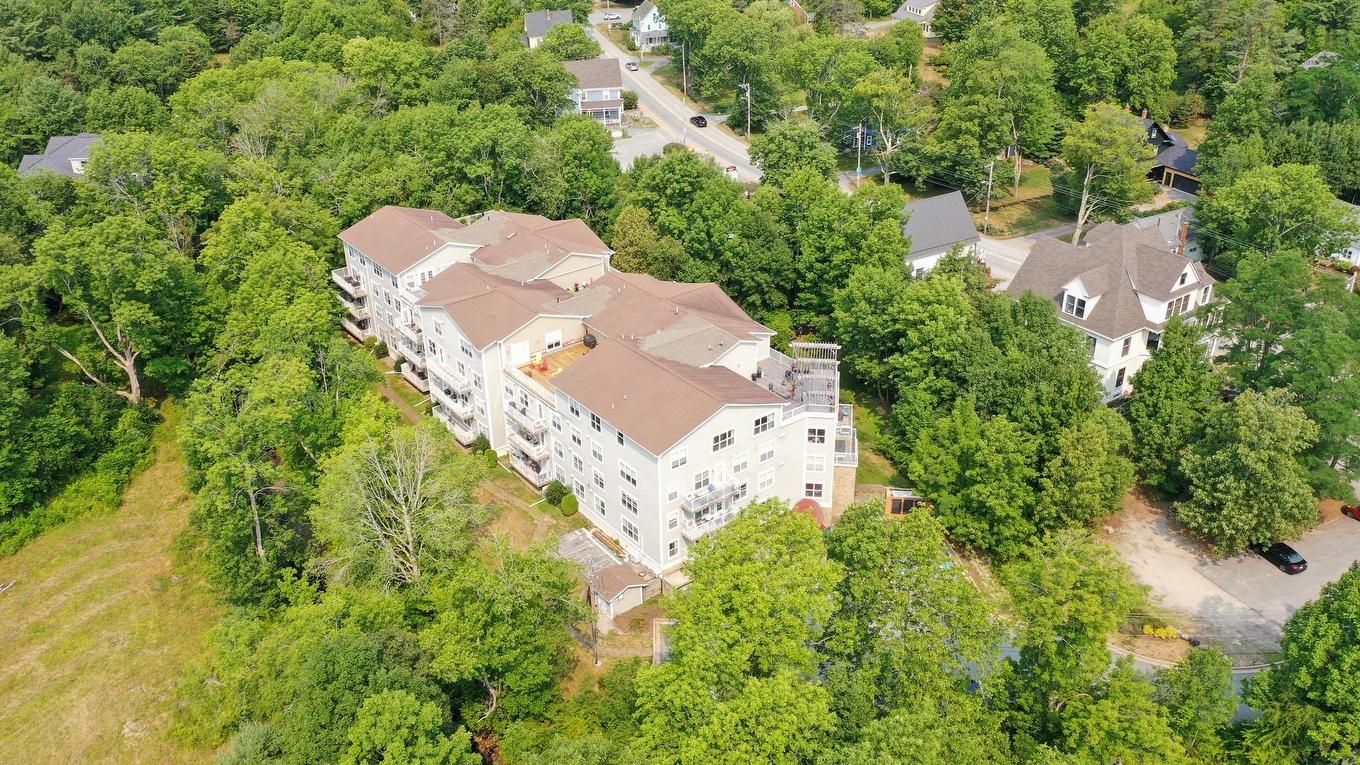 308 476 Main Street, Mahone Bay, NS