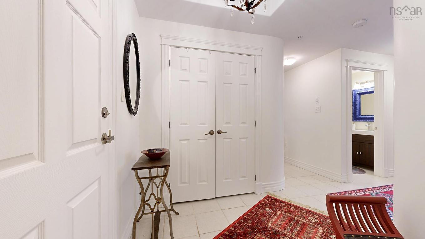 308 476 Main Street, Mahone Bay, NS