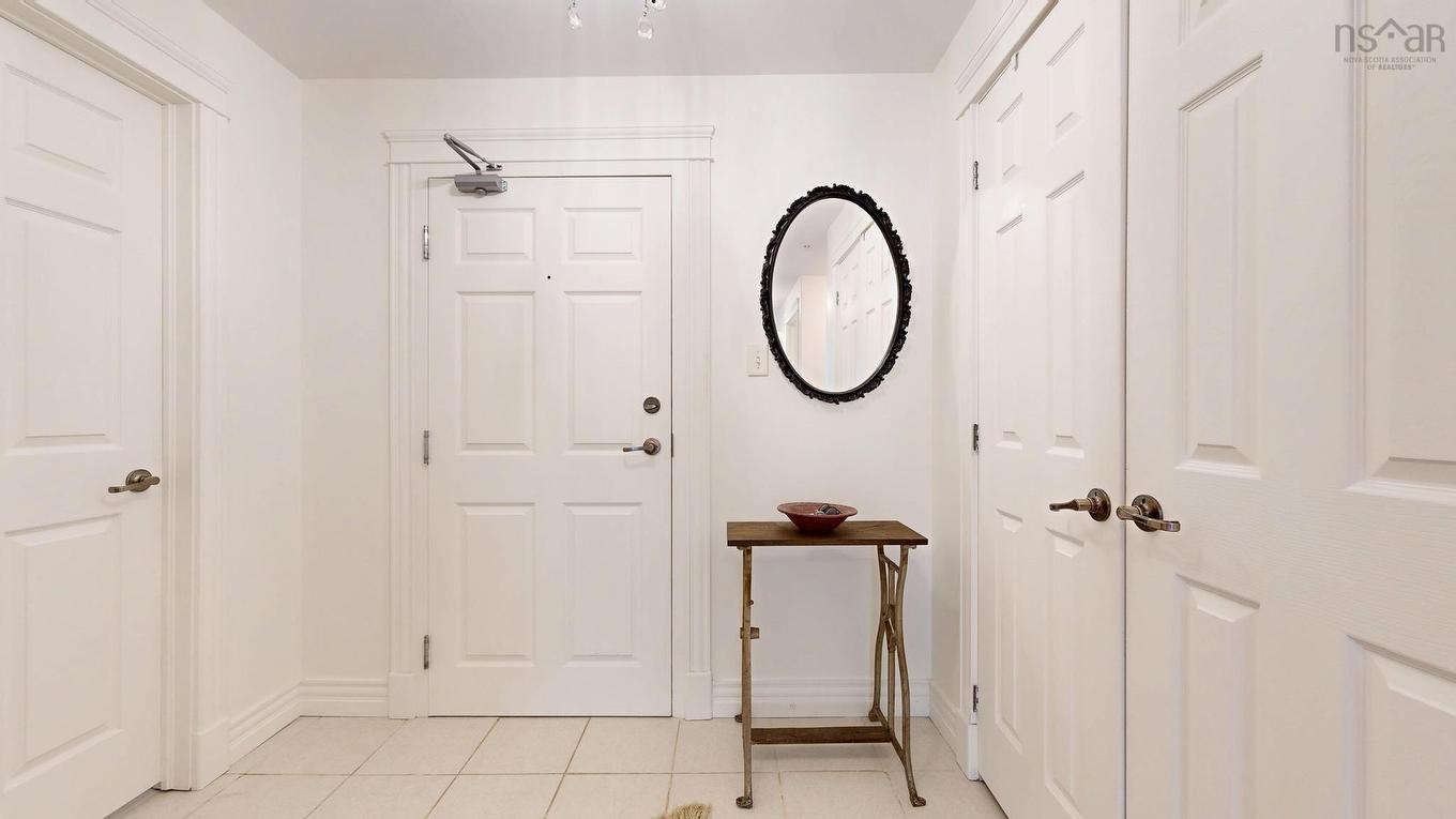 308 476 Main Street, Mahone Bay, NS