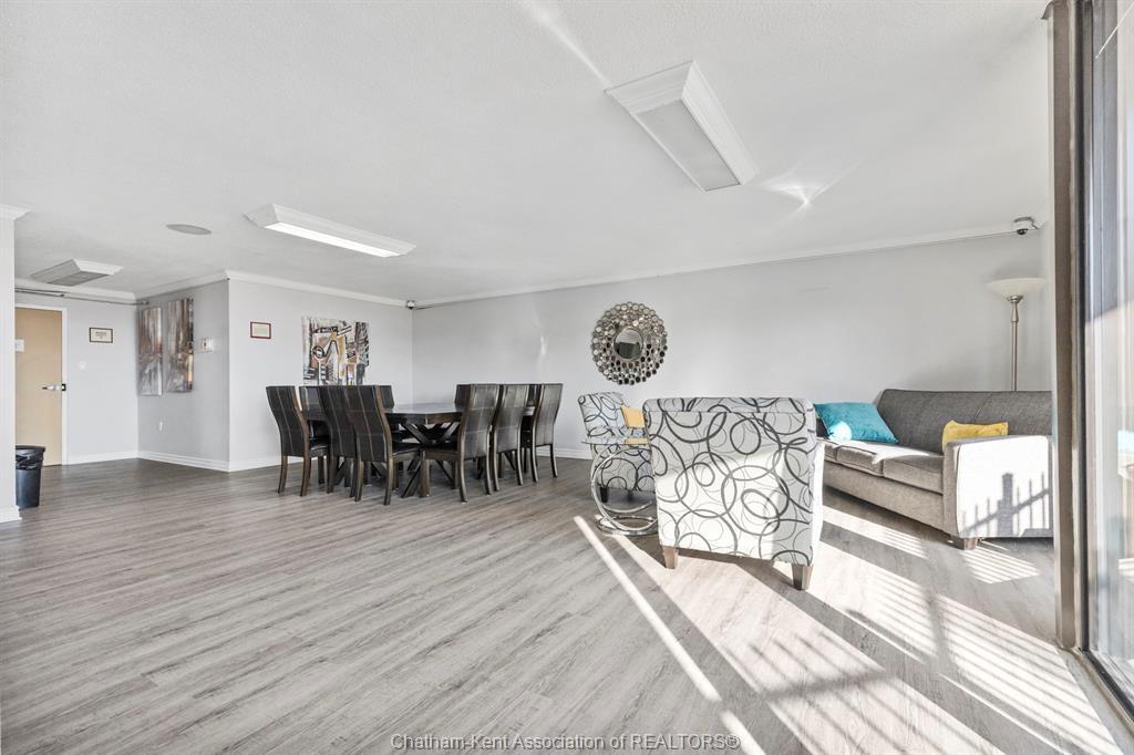 2403-323 Colborne Street, London, ON