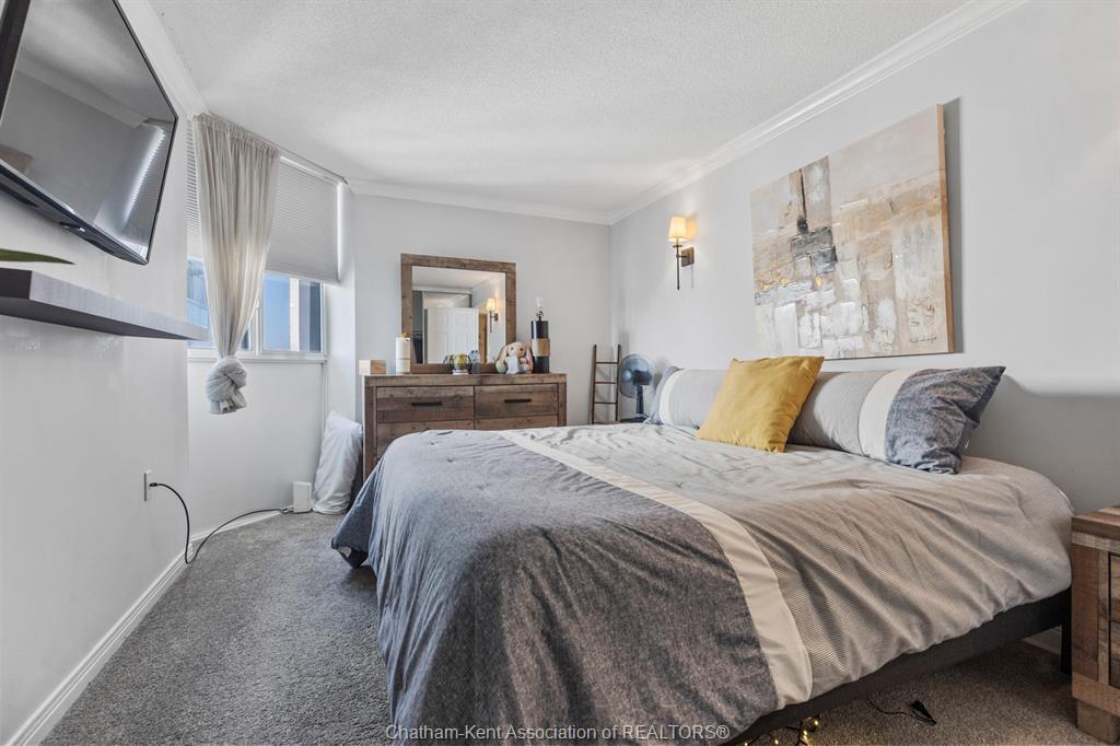 2403-323 Colborne Street, London, ON