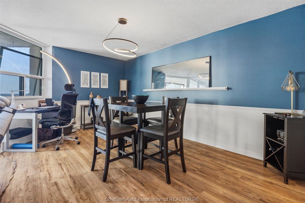 2403-323 Colborne Street, London, ON