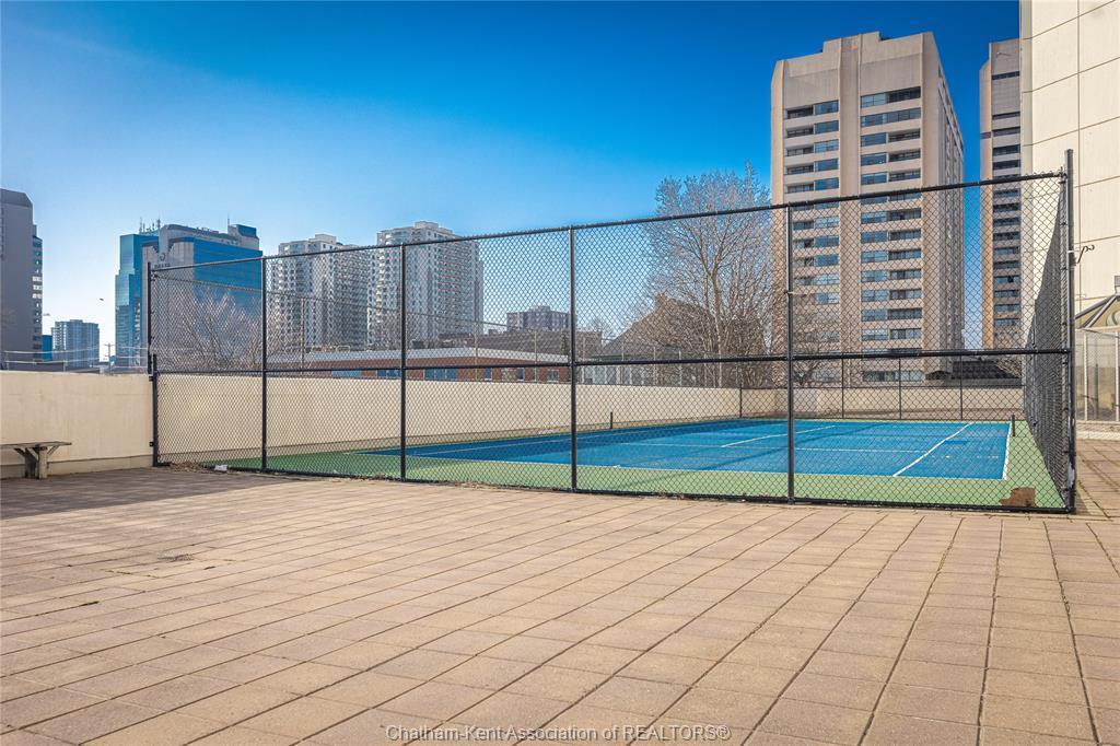 2403-323 Colborne Street, London, ON