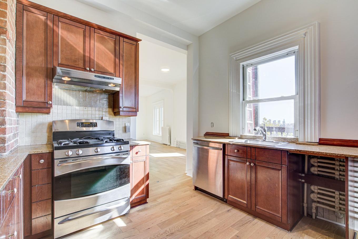 Cuisine - 50 - 52 Av. Columbia, Westmount, QC - Indoor Photo Showing Kitchen