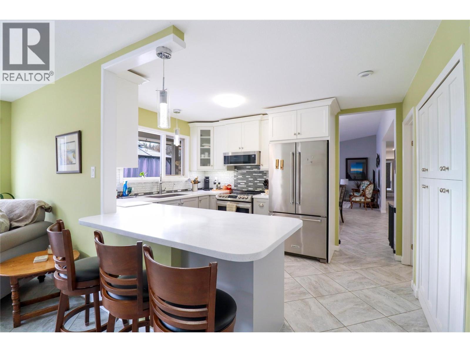 103 Eagle Drive, Kaleden, BC - Indoor