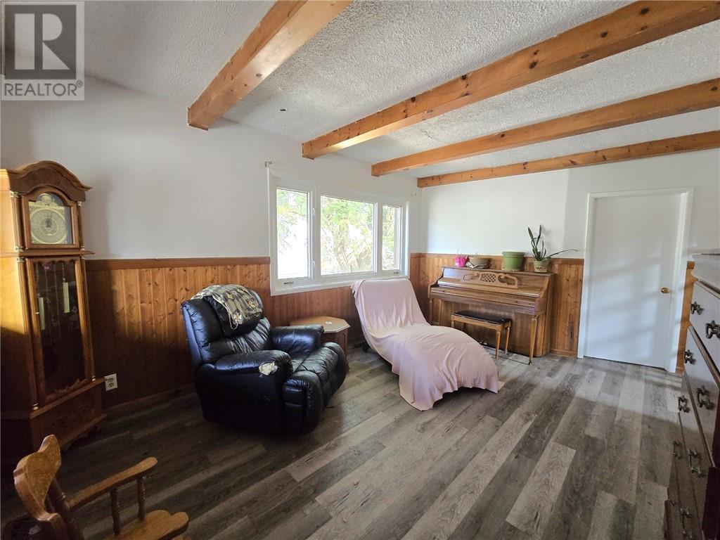 7 King Street, St. Charles, ON - Indoor