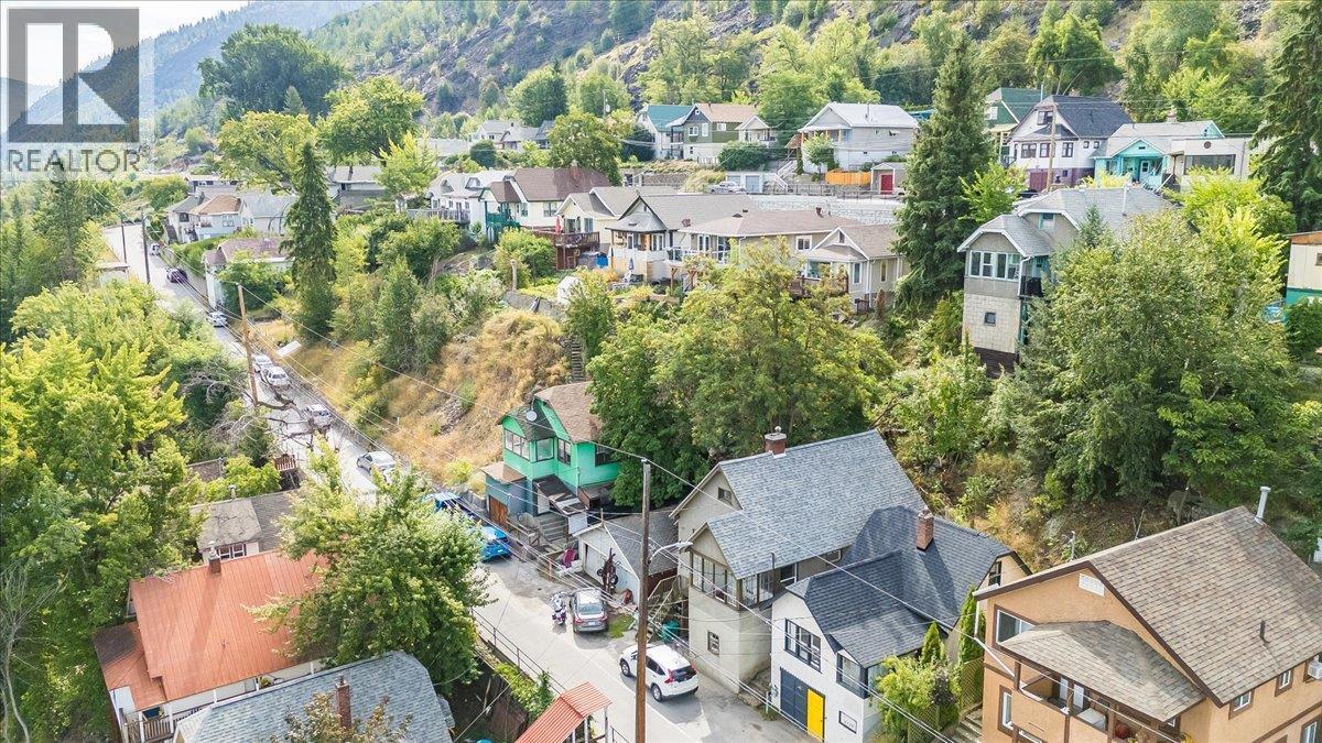 2126 Topping Street, Trail, BC - Outdoor With View