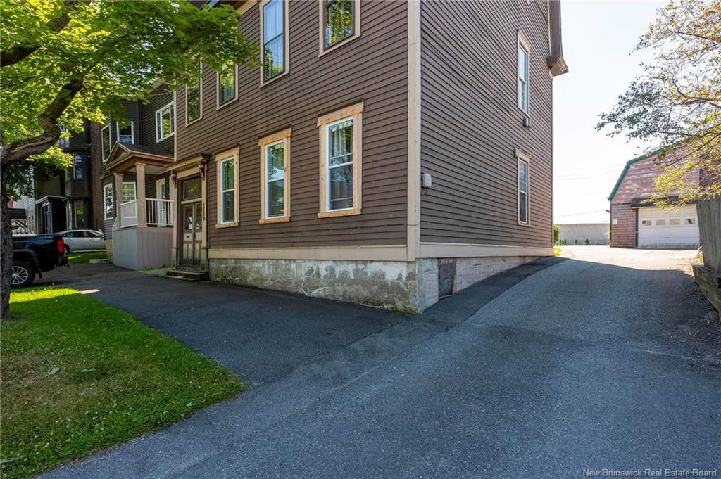 116 Broad St, Saint John, NB