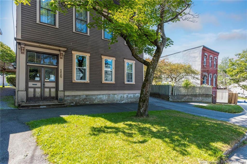 116 Broad St, Saint John, NB